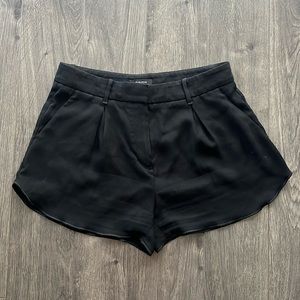 Babaton Black Short Size 2